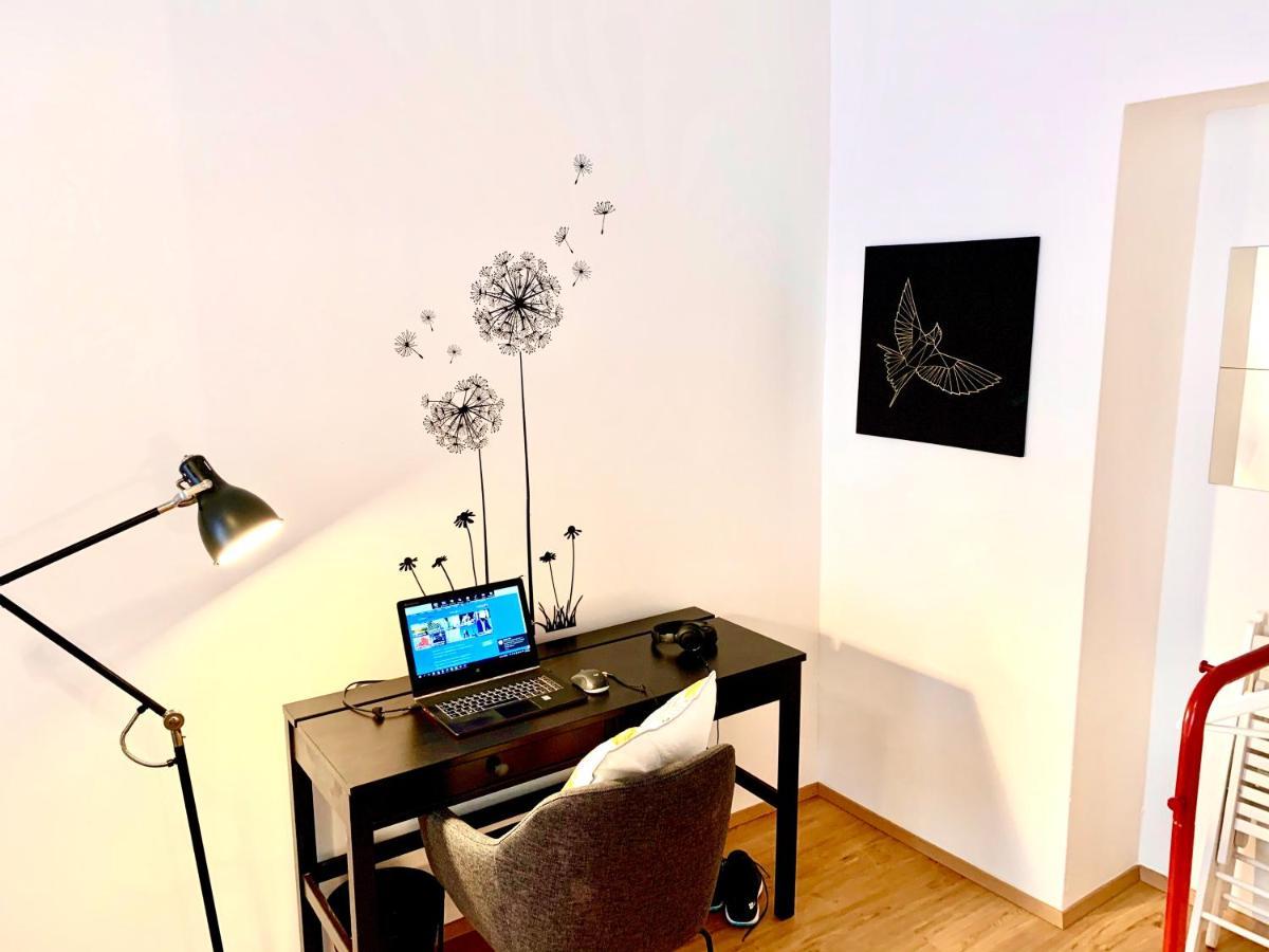 Urban City Retreat - By Nahuen Suites Graz Luaran gambar