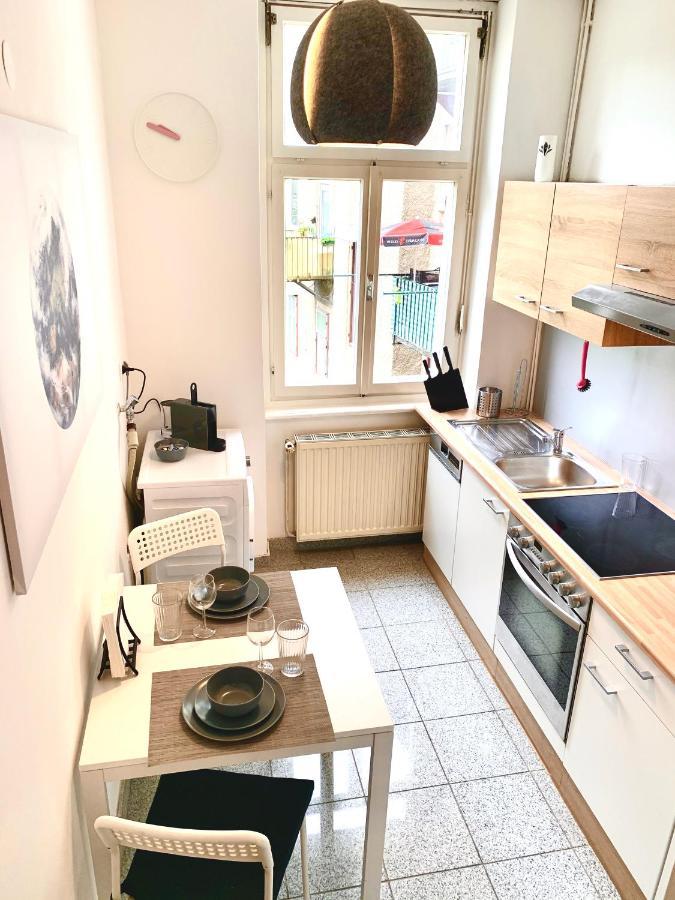 Urban City Retreat - By Nahuen Suites Graz Luaran gambar